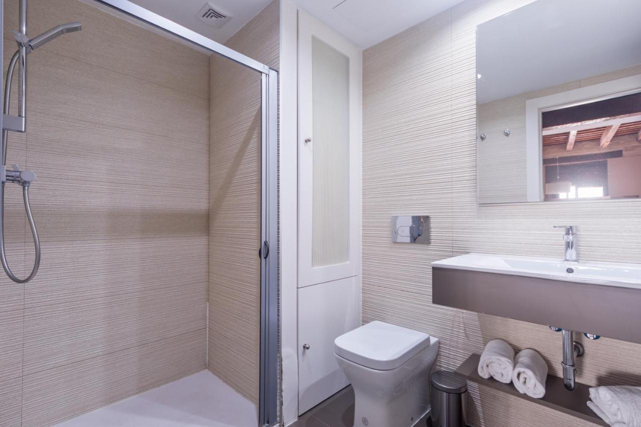 San Miguel, Luxury Apartments. Валенсия Екстериор снимка