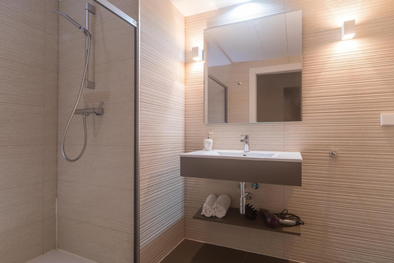 San Miguel, Luxury Apartments. Валенсия Екстериор снимка