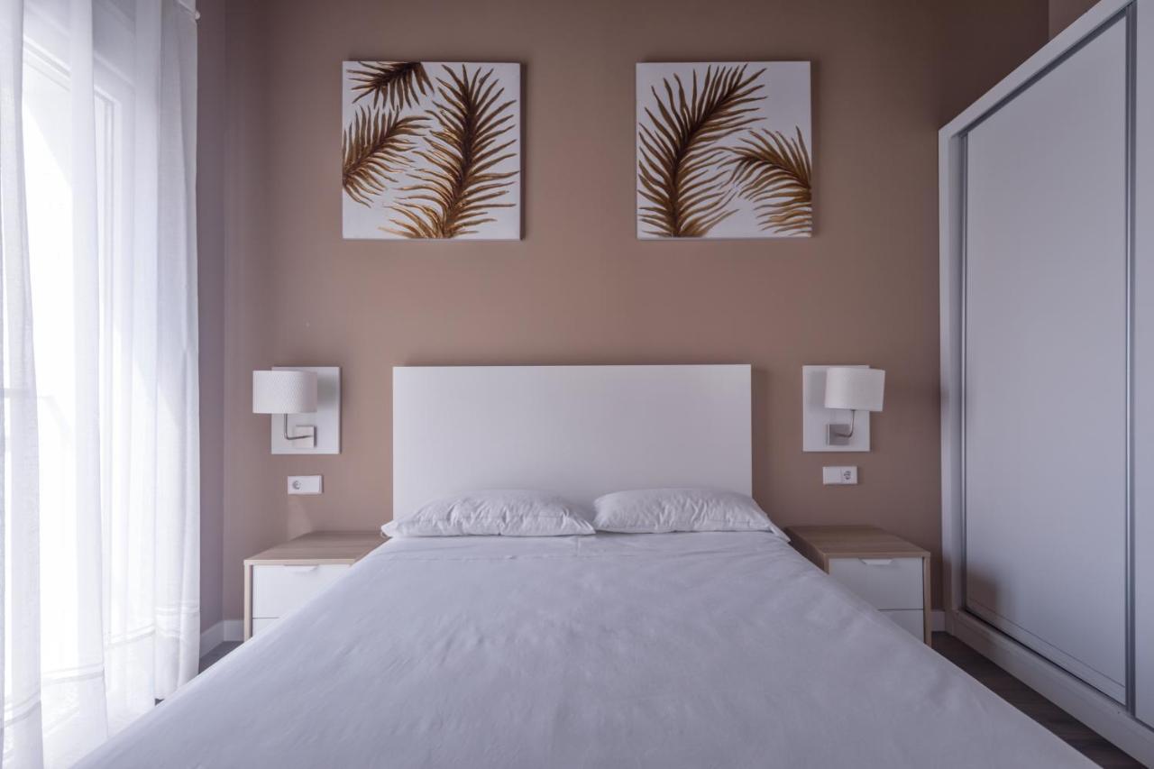 San Miguel, Luxury Apartments. Валенсия Екстериор снимка
